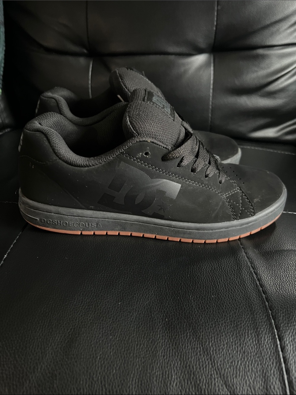 DC unisex sneakers
